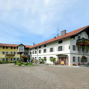 Neuwirt Hotell